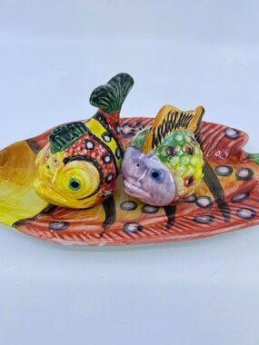 vintage vetri hand painted fish shaped tray and salt and pepper shakers ceramic